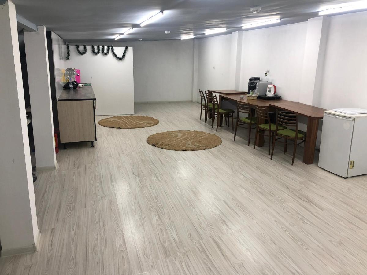 Hostelpoint Tashkent Bagian luar foto